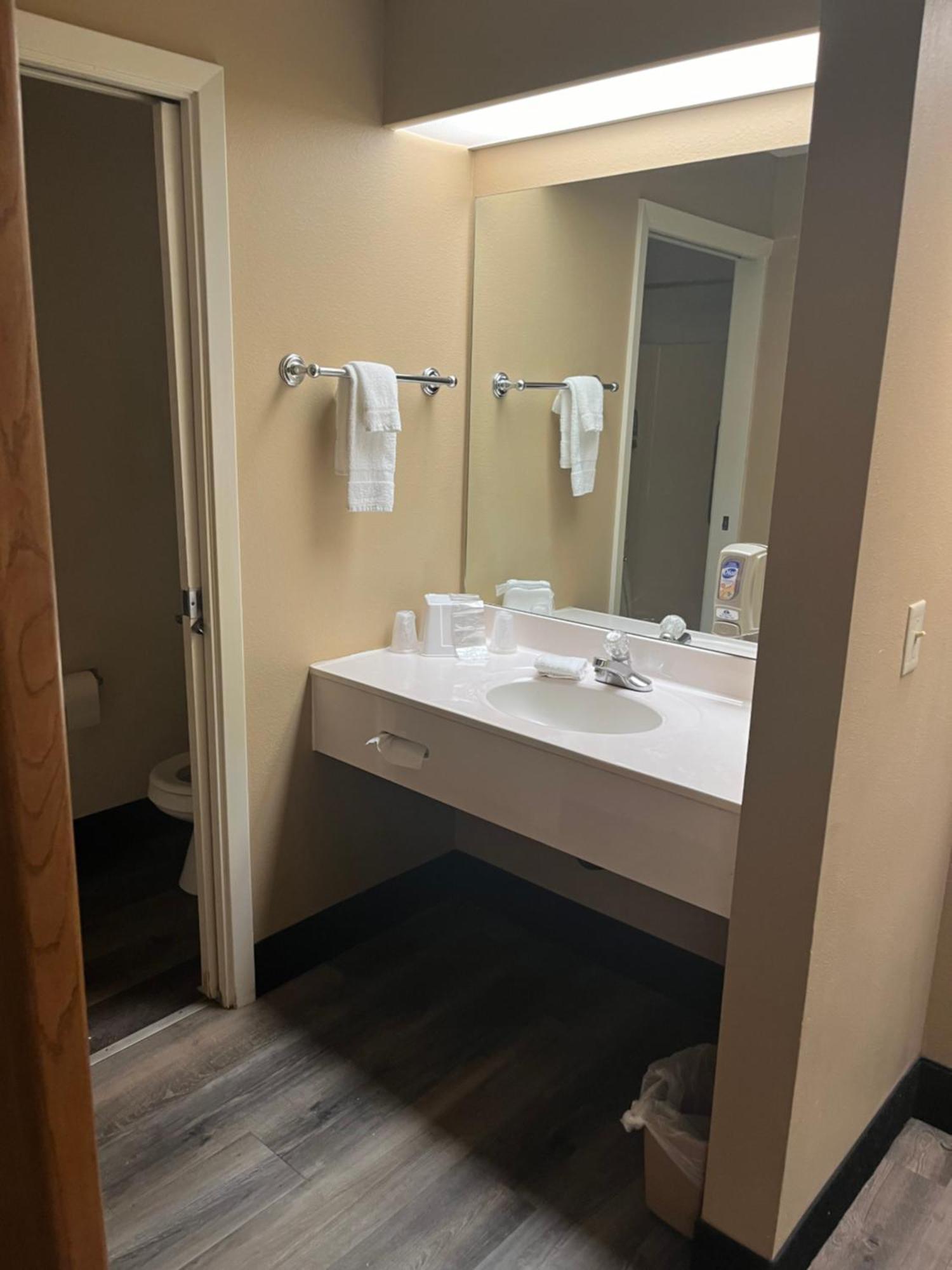 Americas Best Value Inn Kalispell Εξωτερικό φωτογραφία